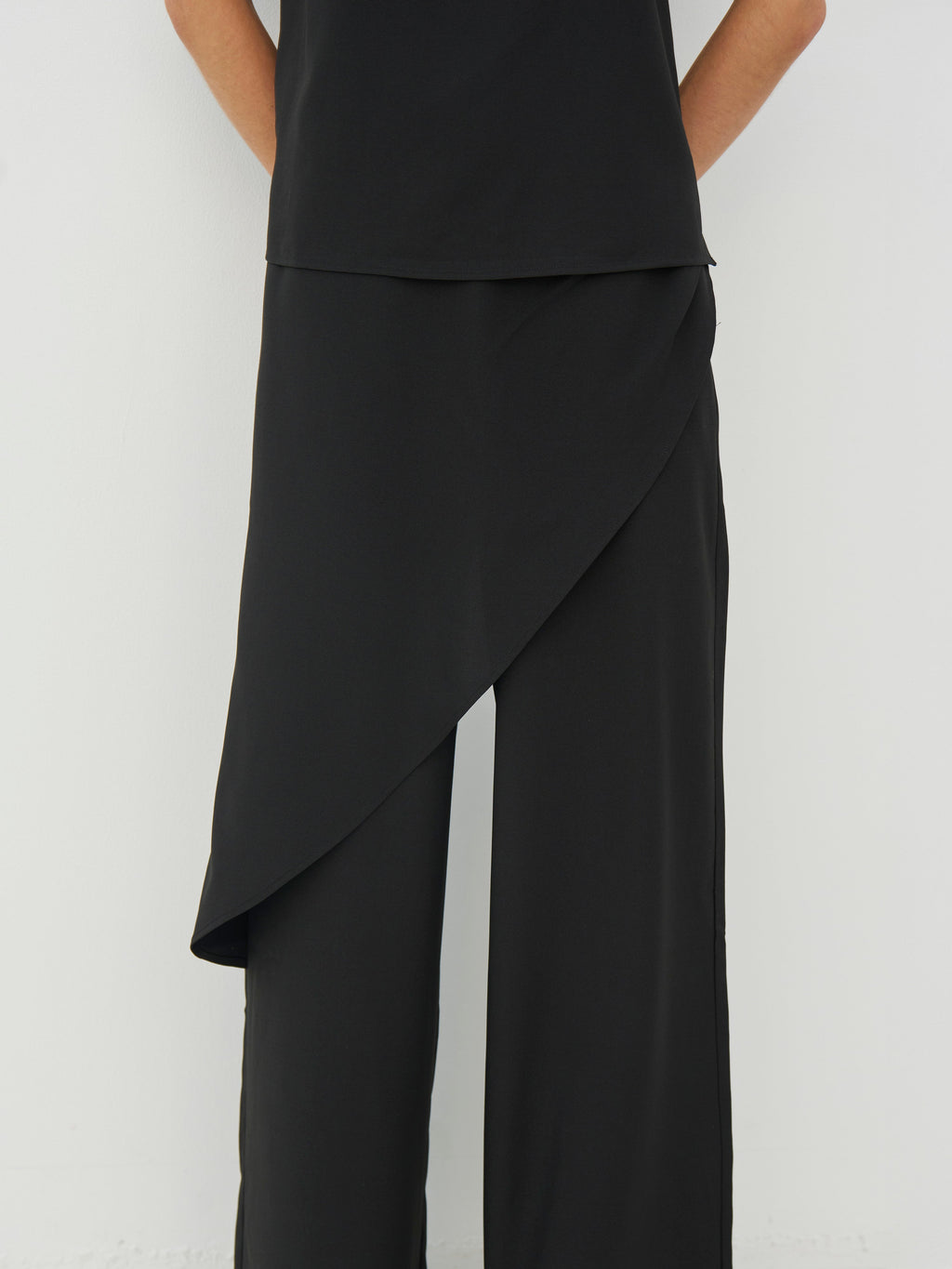 Zoyri | Urban Trousers