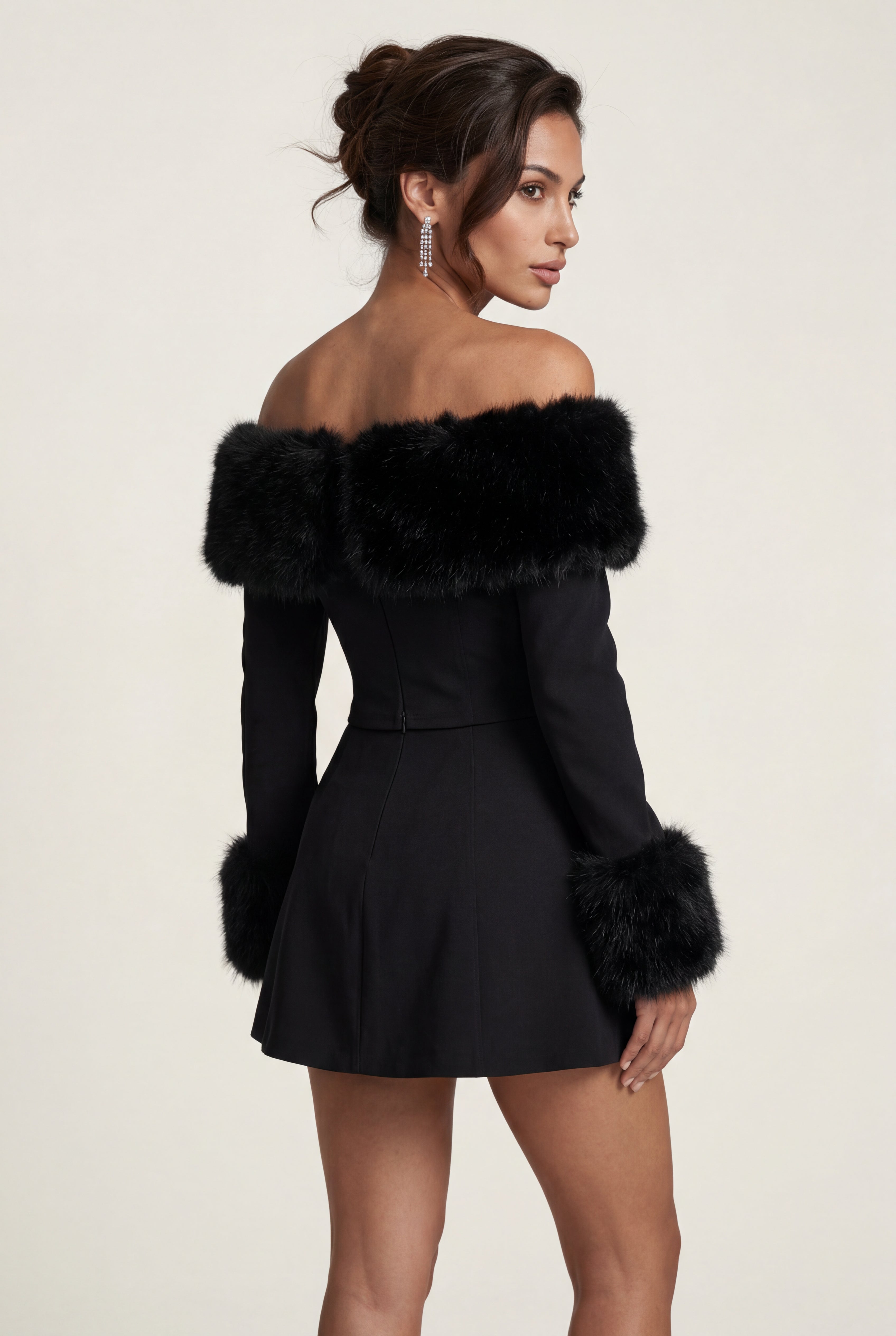 Zoyri | Off-Shoulder Fur Mini Dress