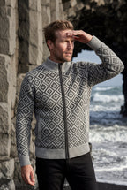 Zoyri | Diamond Knit Cardigan