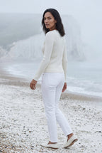 Zoyri | Essential V-Neck Sweater