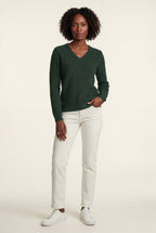 Zoyri | Essential V-Neck Sweater
