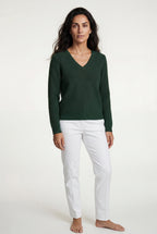 Zoyri | Essential V-Neck Sweater