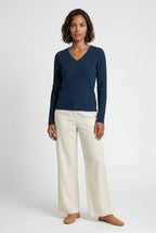 Zoyri | Essential V-Neck Sweater