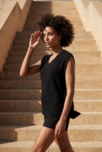 Zoyri | Minimal V-Neck Vest
