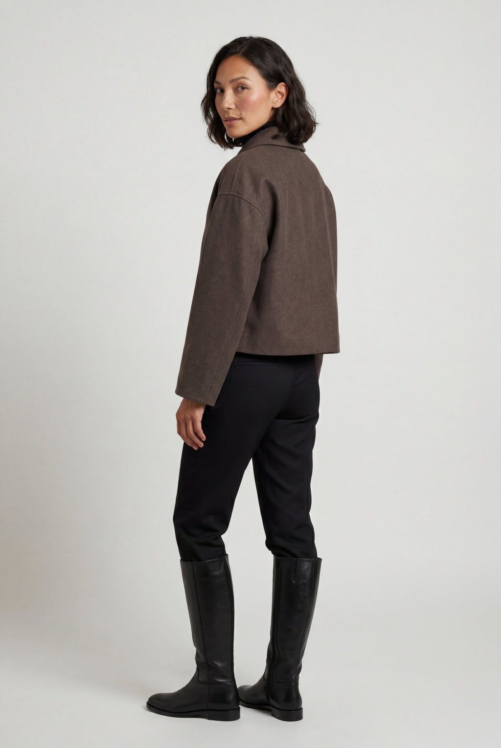 Zoyri | Cropped Winter Coat