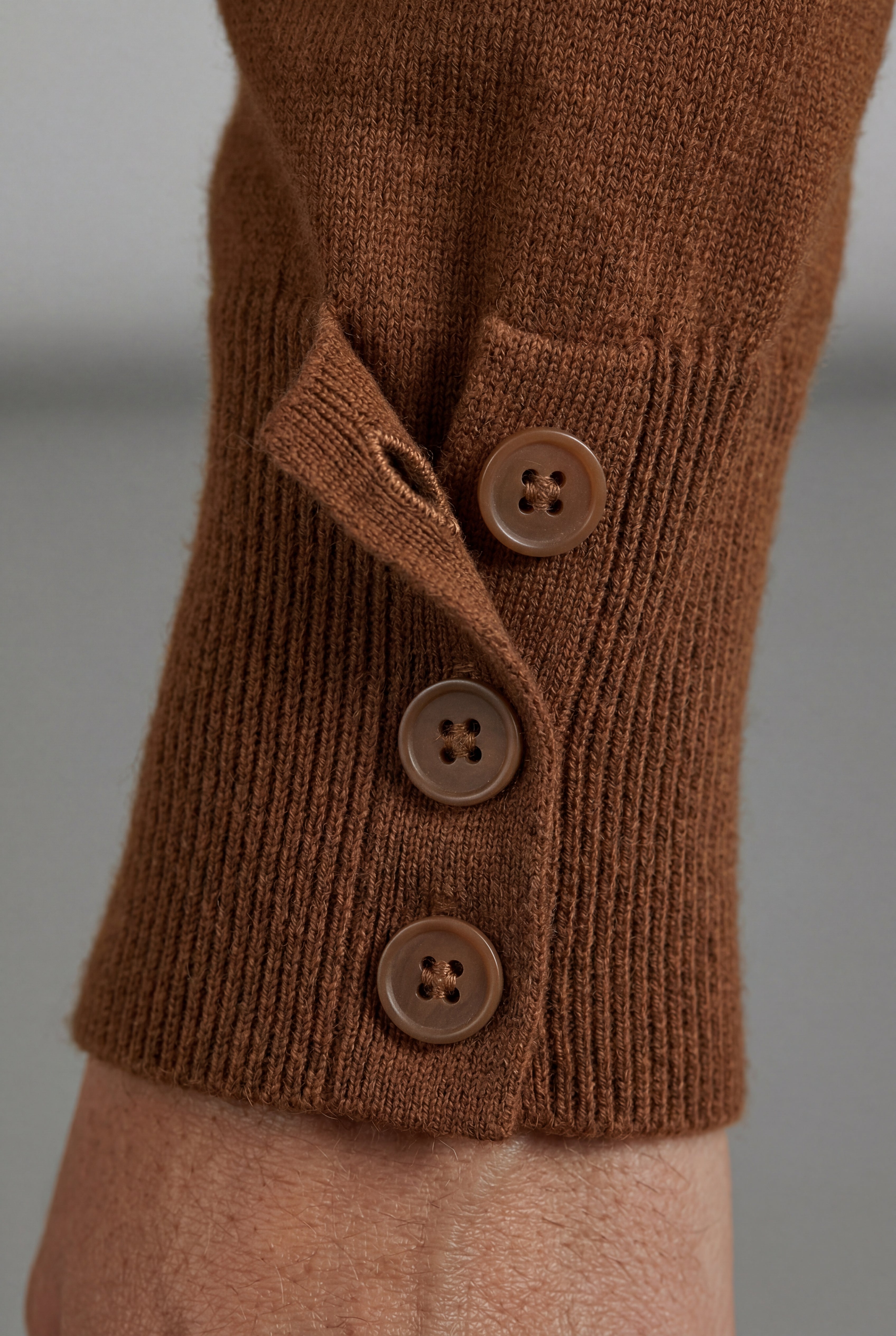 Zoyri | V-Neck Cardigan