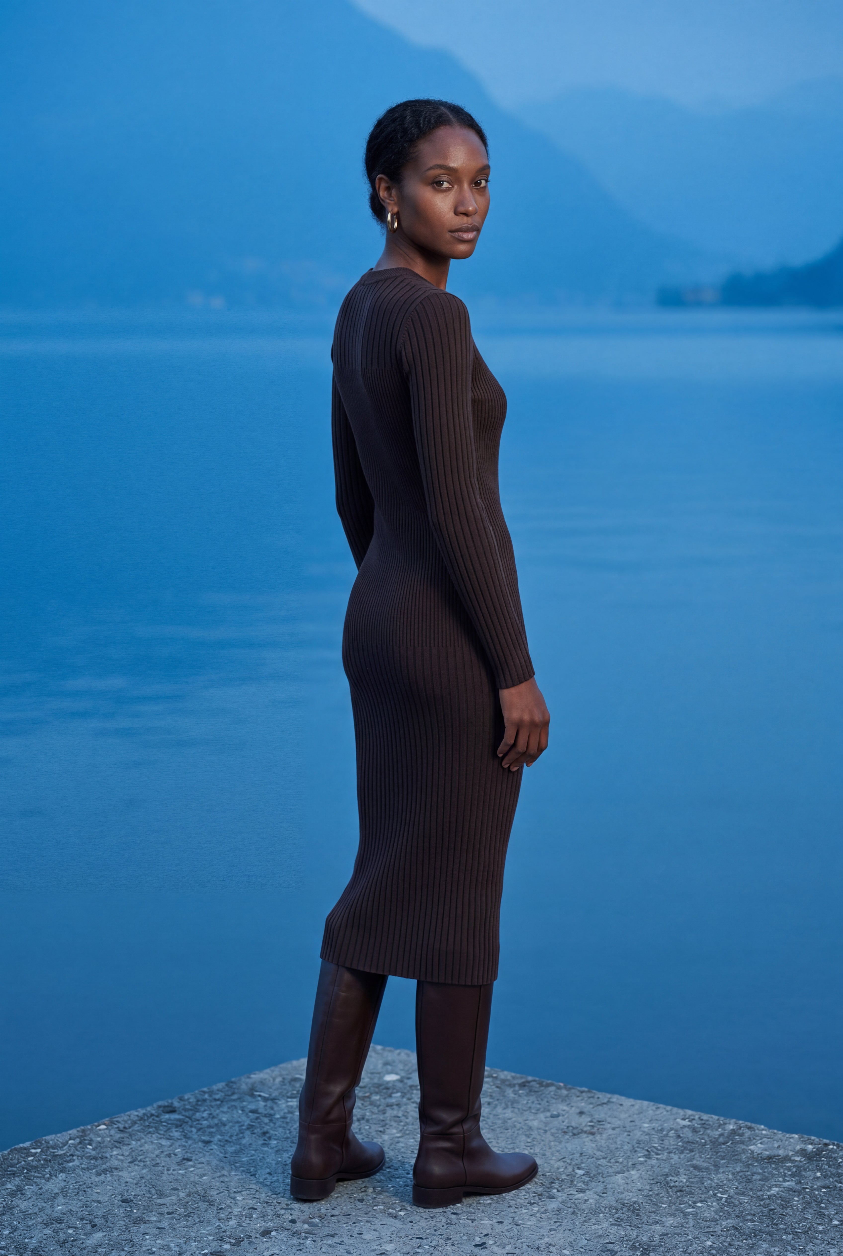 Zoyri | Ribbed Bodycon Midi Dress