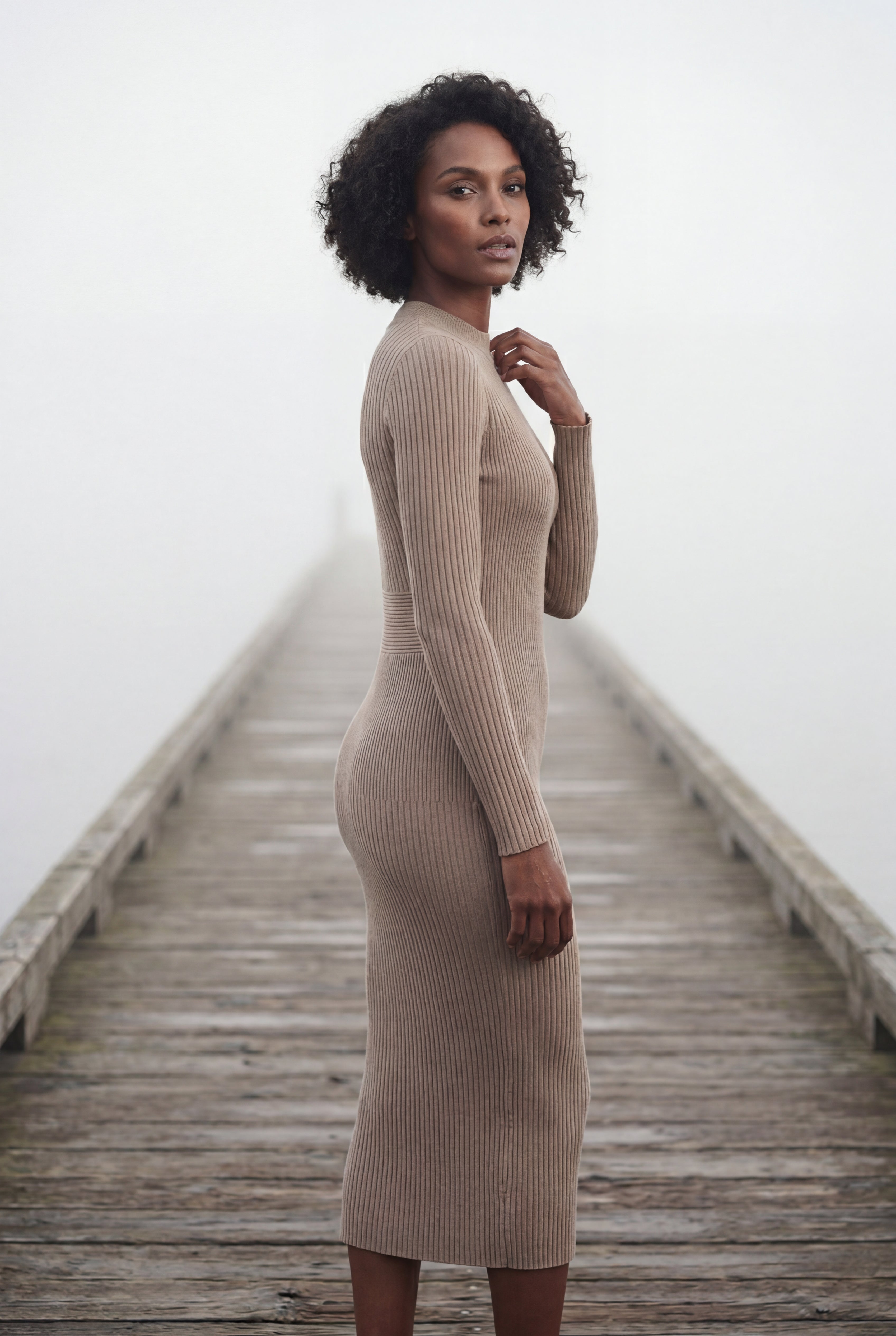 Zoyri | Ribbed Bodycon Midi Dress