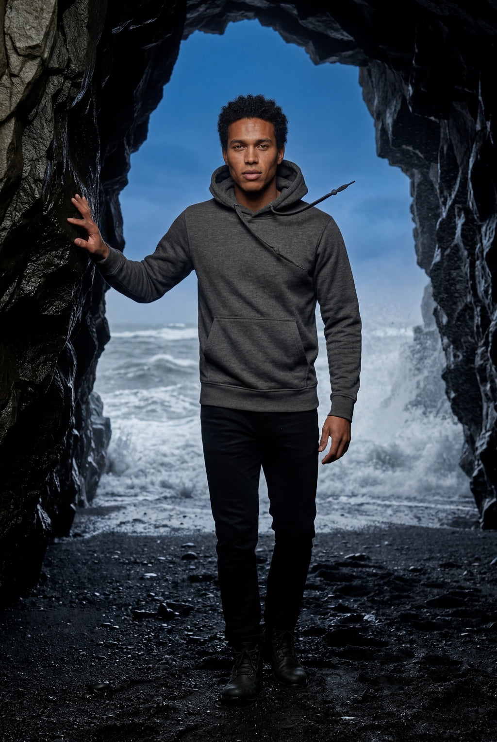 Zoyri | Core Hoodie