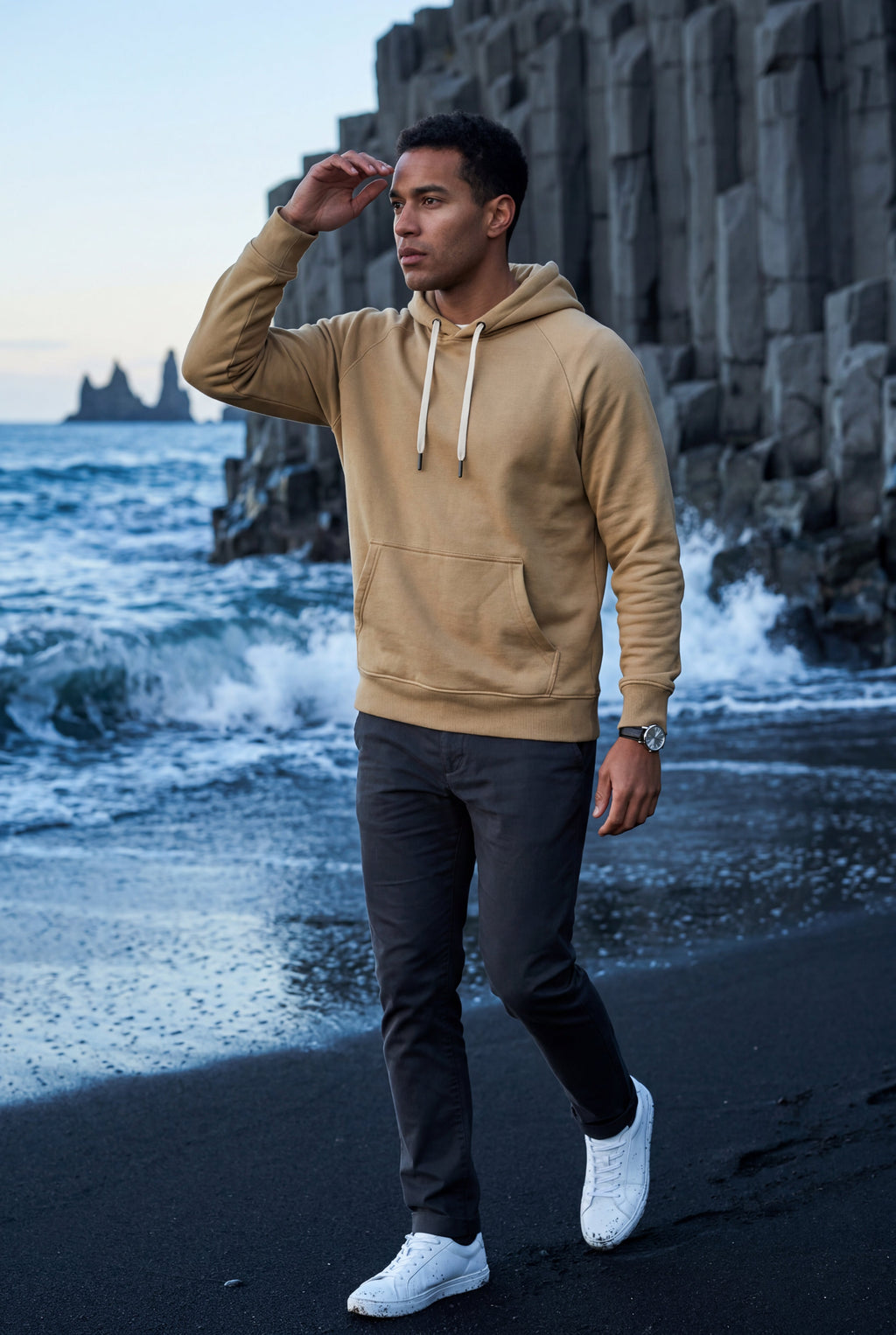 Zoyri | Core Hoodie