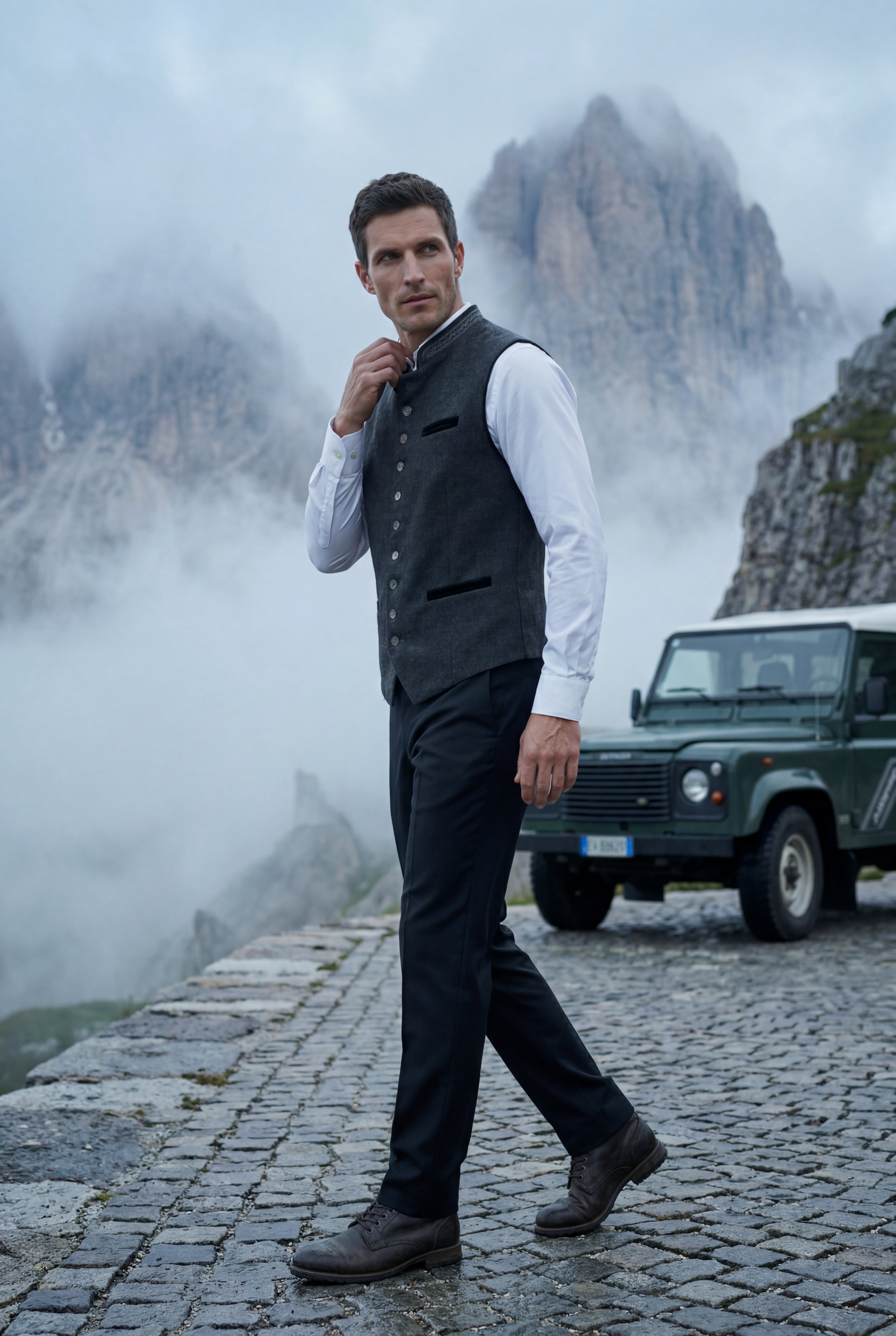 Zoyri | Heritage Button Vest