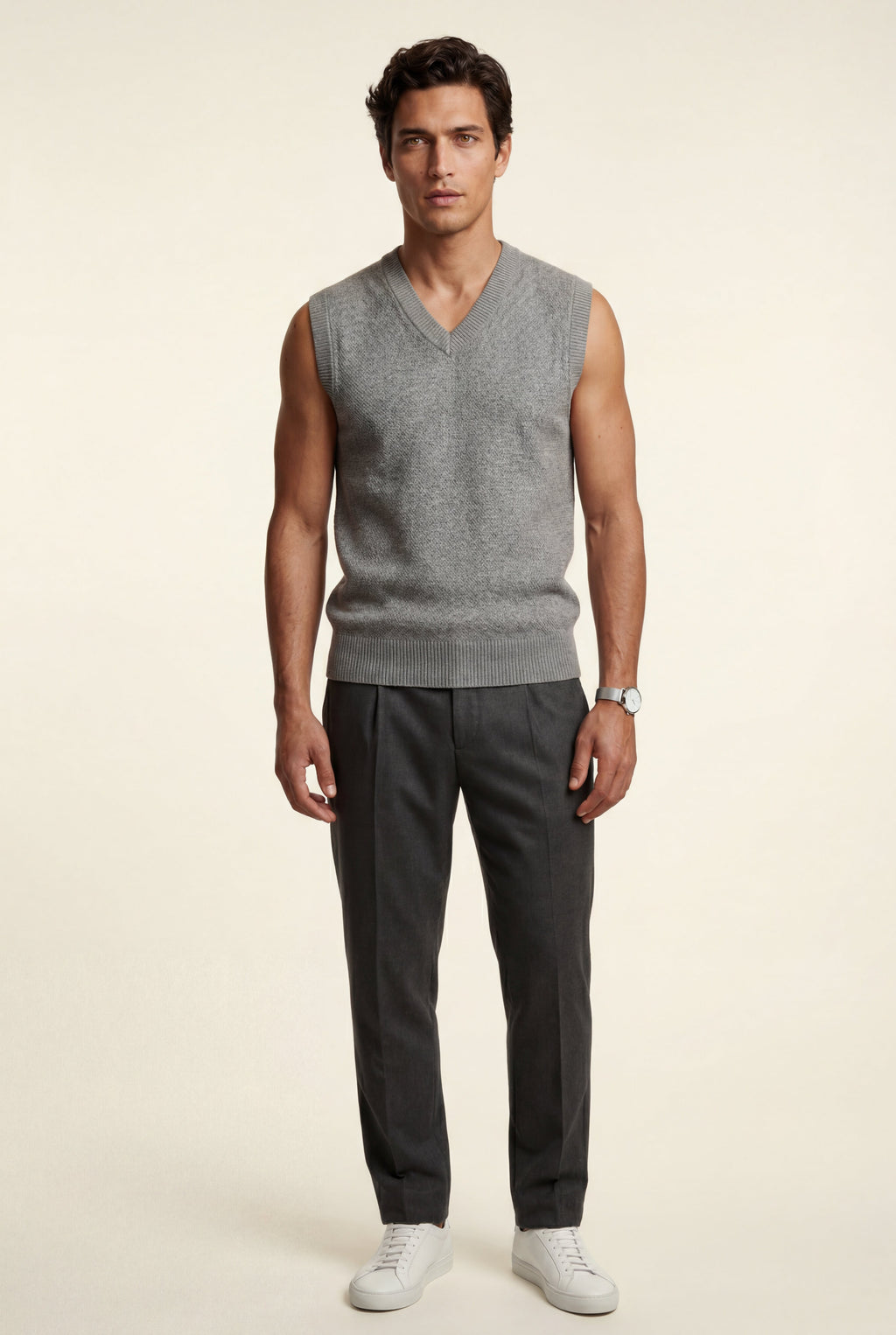 Zoyri | Essential V-Neck Vest