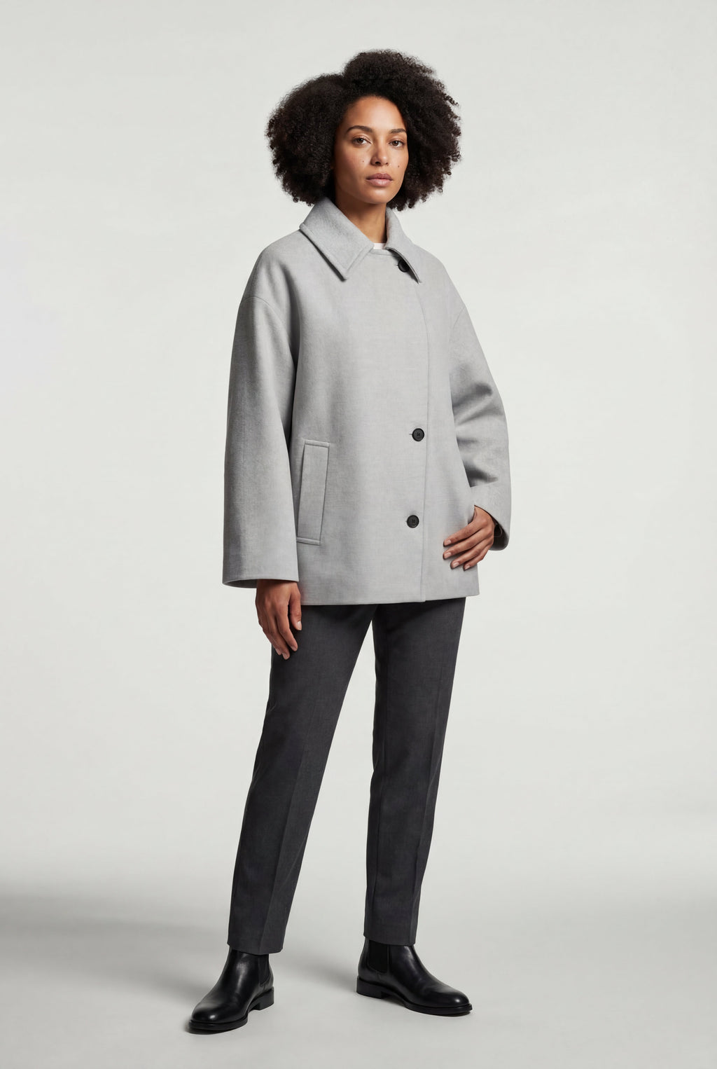 Zoyri | Minimal Oversized Coat