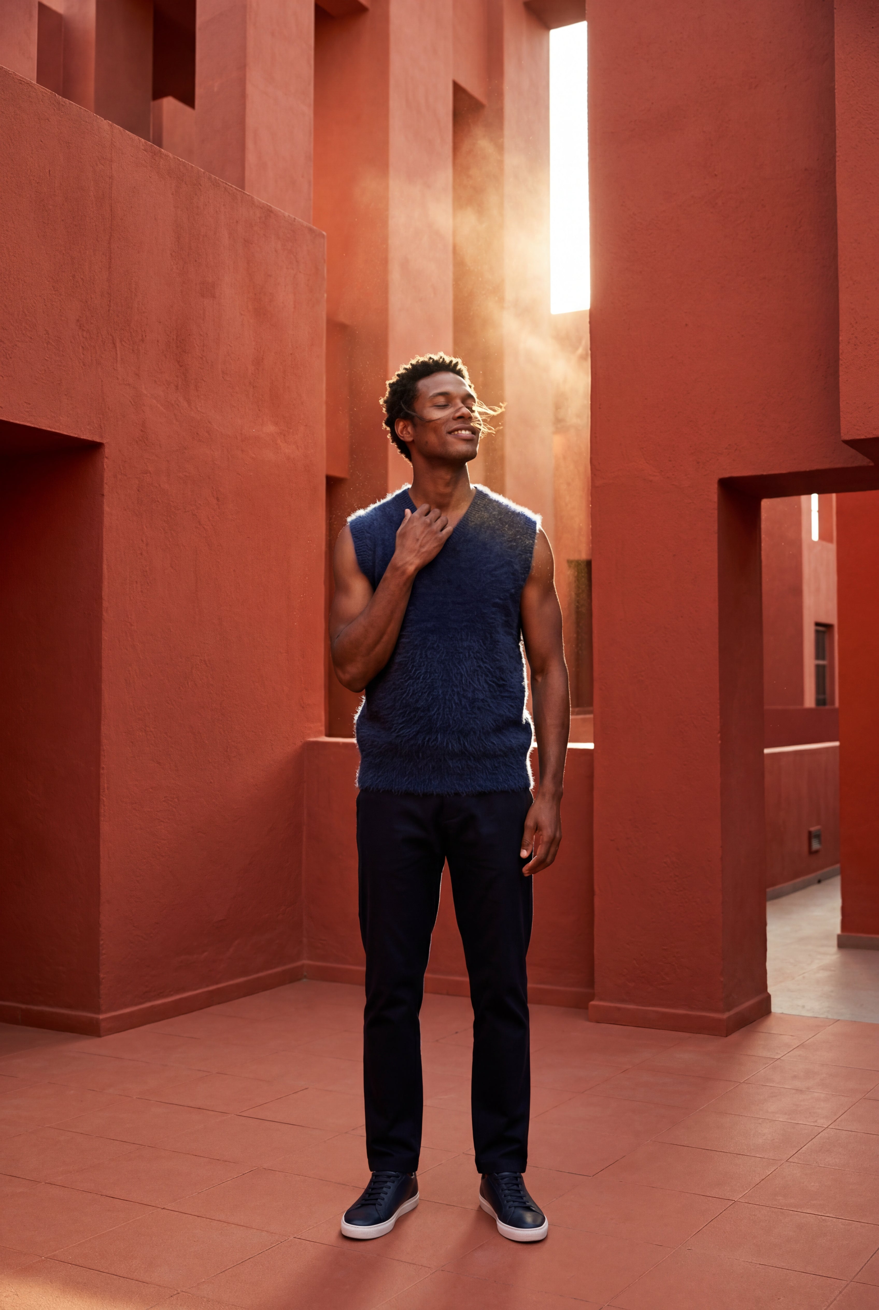 Zoyri | Refined V-Neck Vest