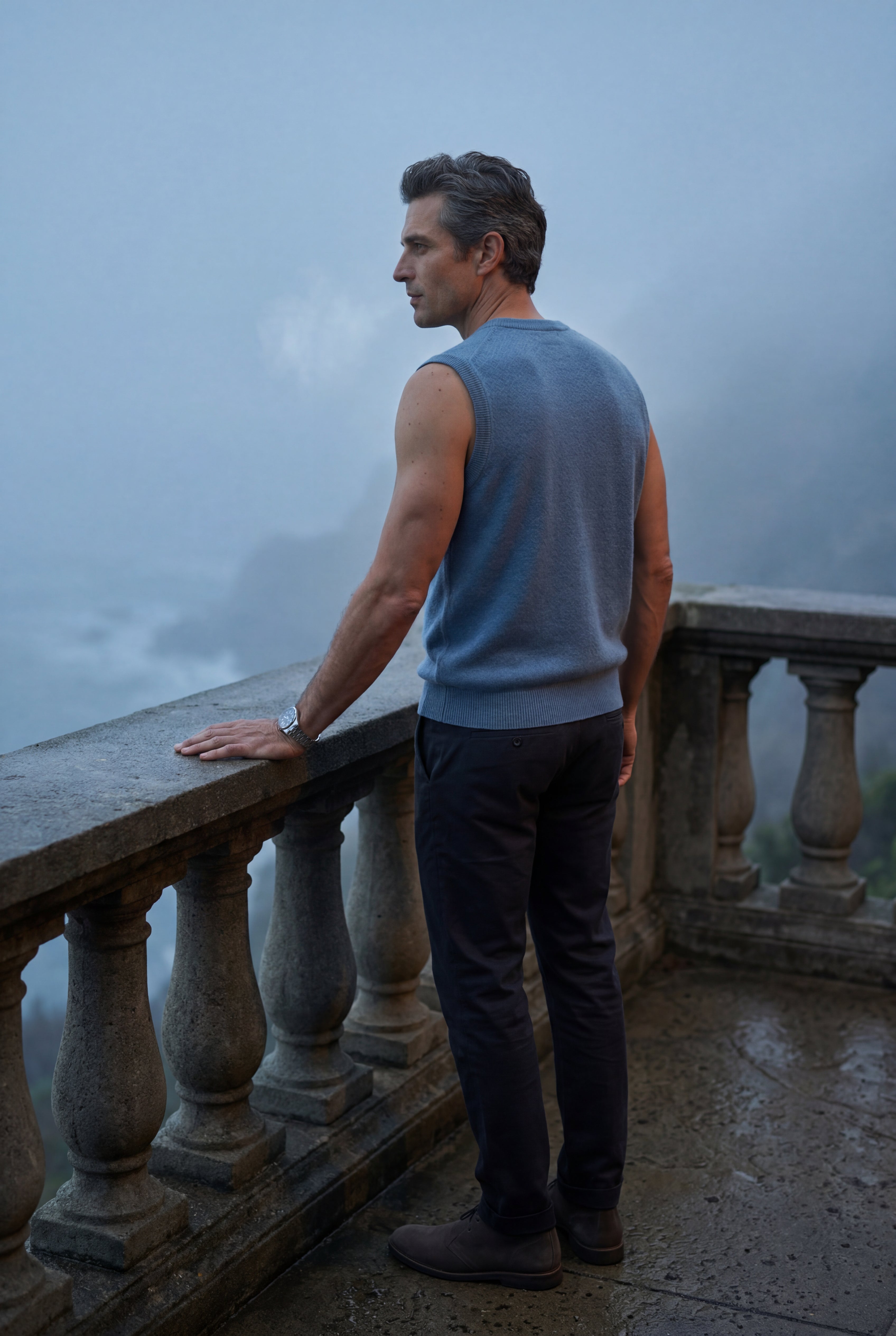 Zoyri | Refined V-Neck Vest
