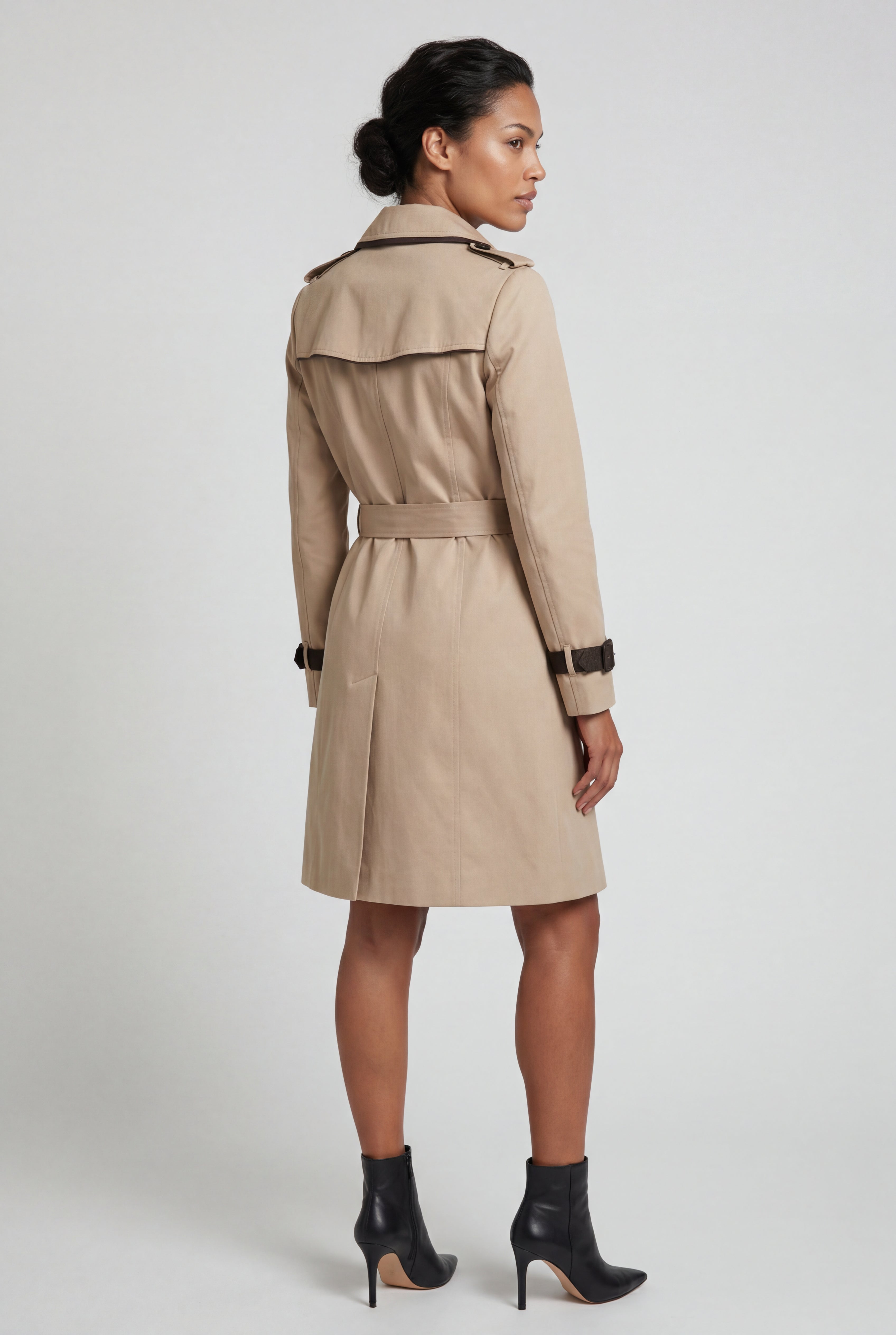 Zoyri | Contrast Trench Coat