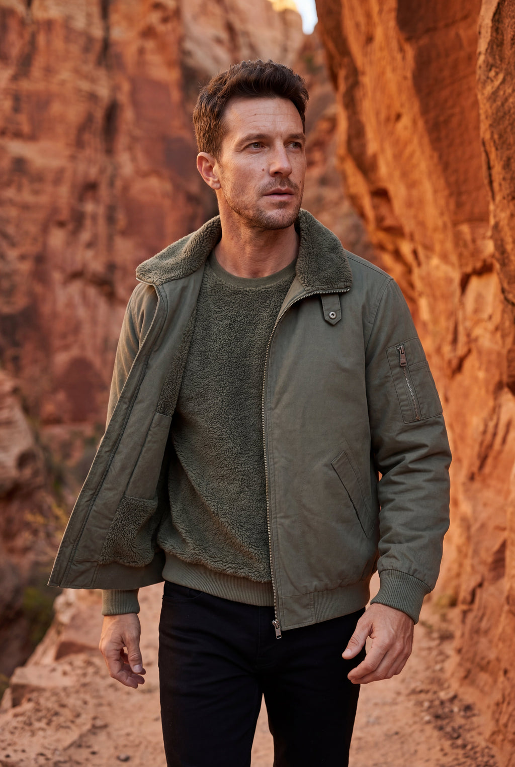 Zoyri | Classic Bomber Jacket