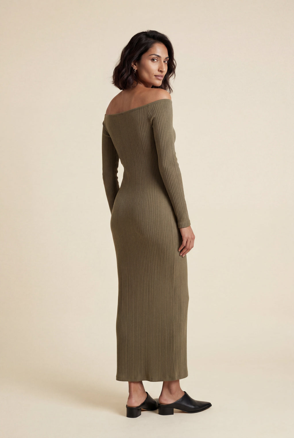 Zoyri | Off-Shoulder Ribbed Maxi Dress