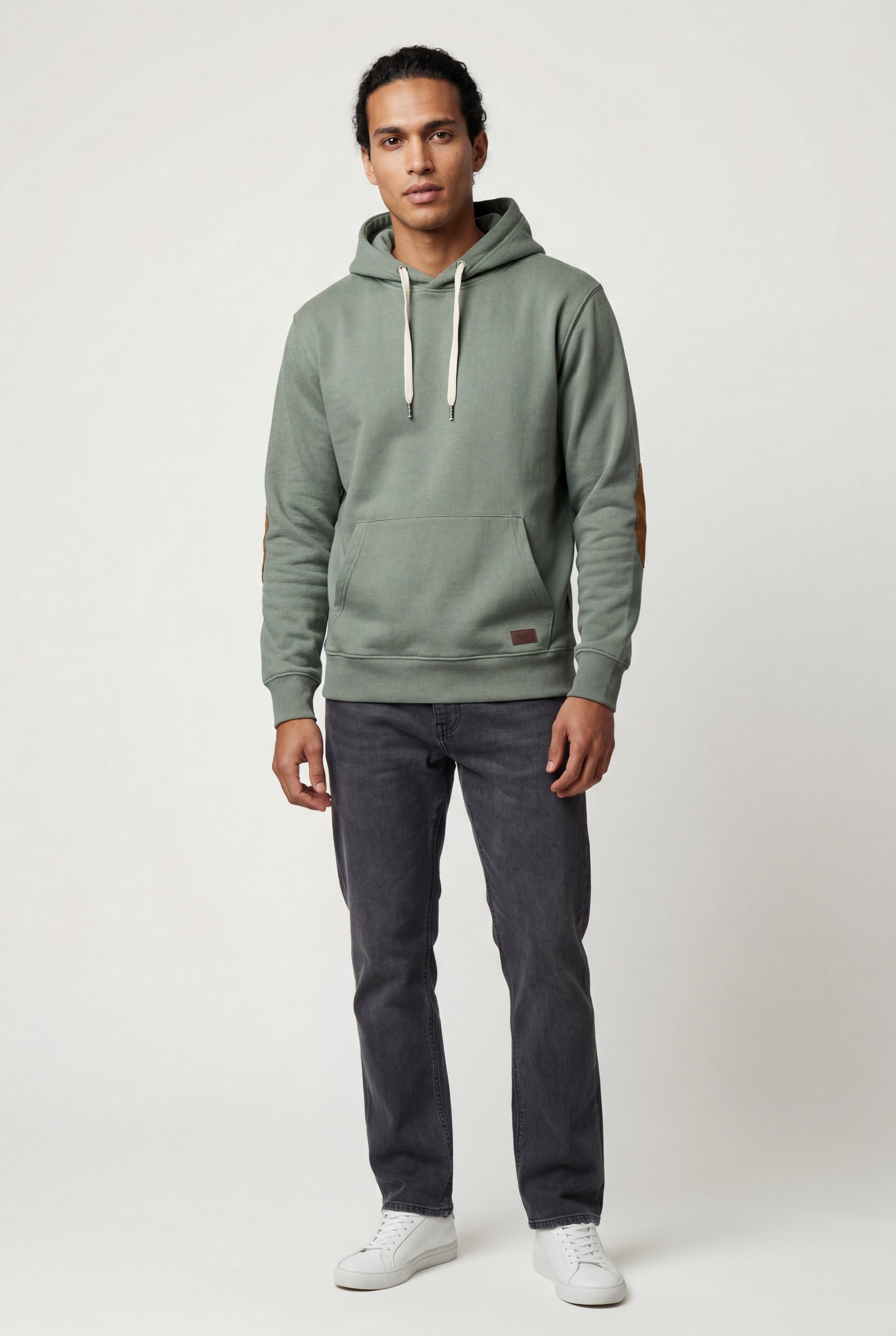 Zoyri | Contrast Patch Hoodie