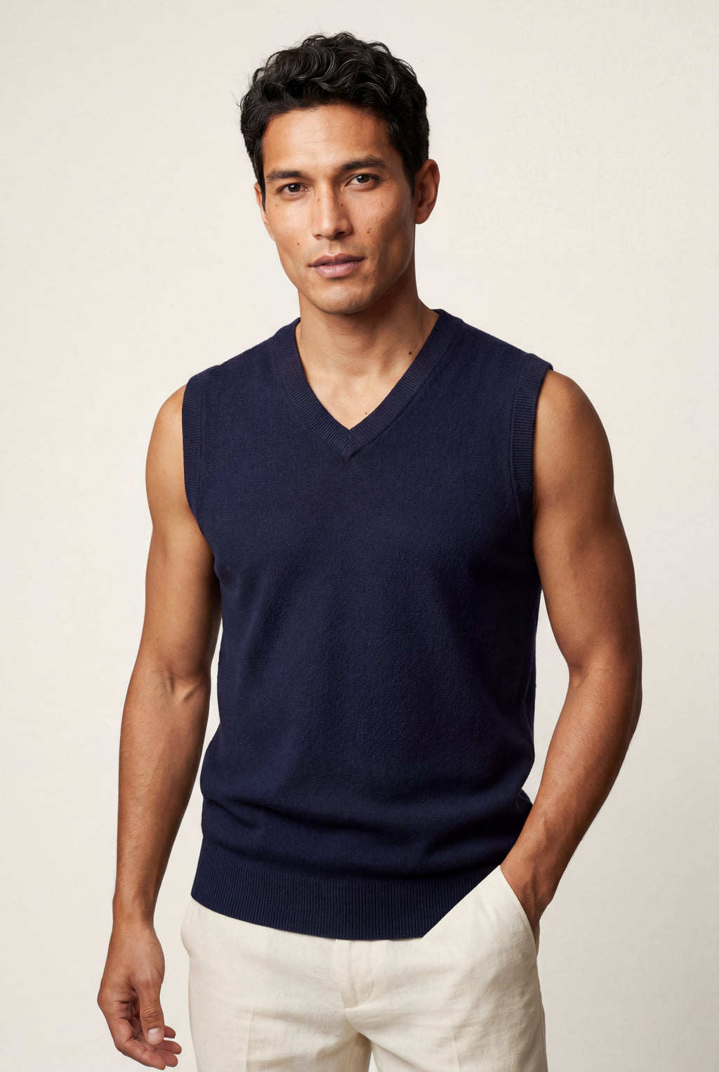 Zoyri | Essential V-Neck Vest