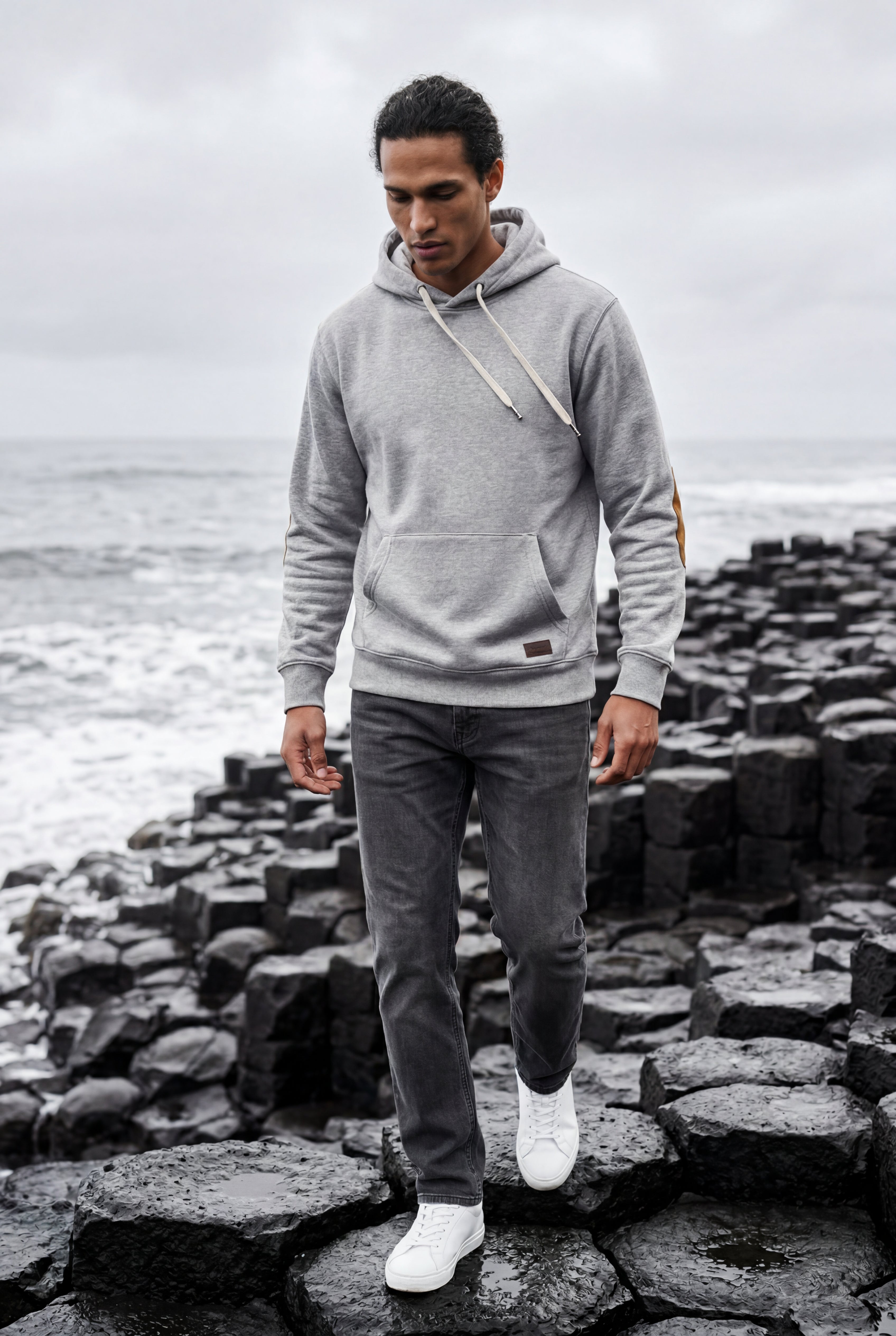 Zoyri | Contrast Patch Hoodie