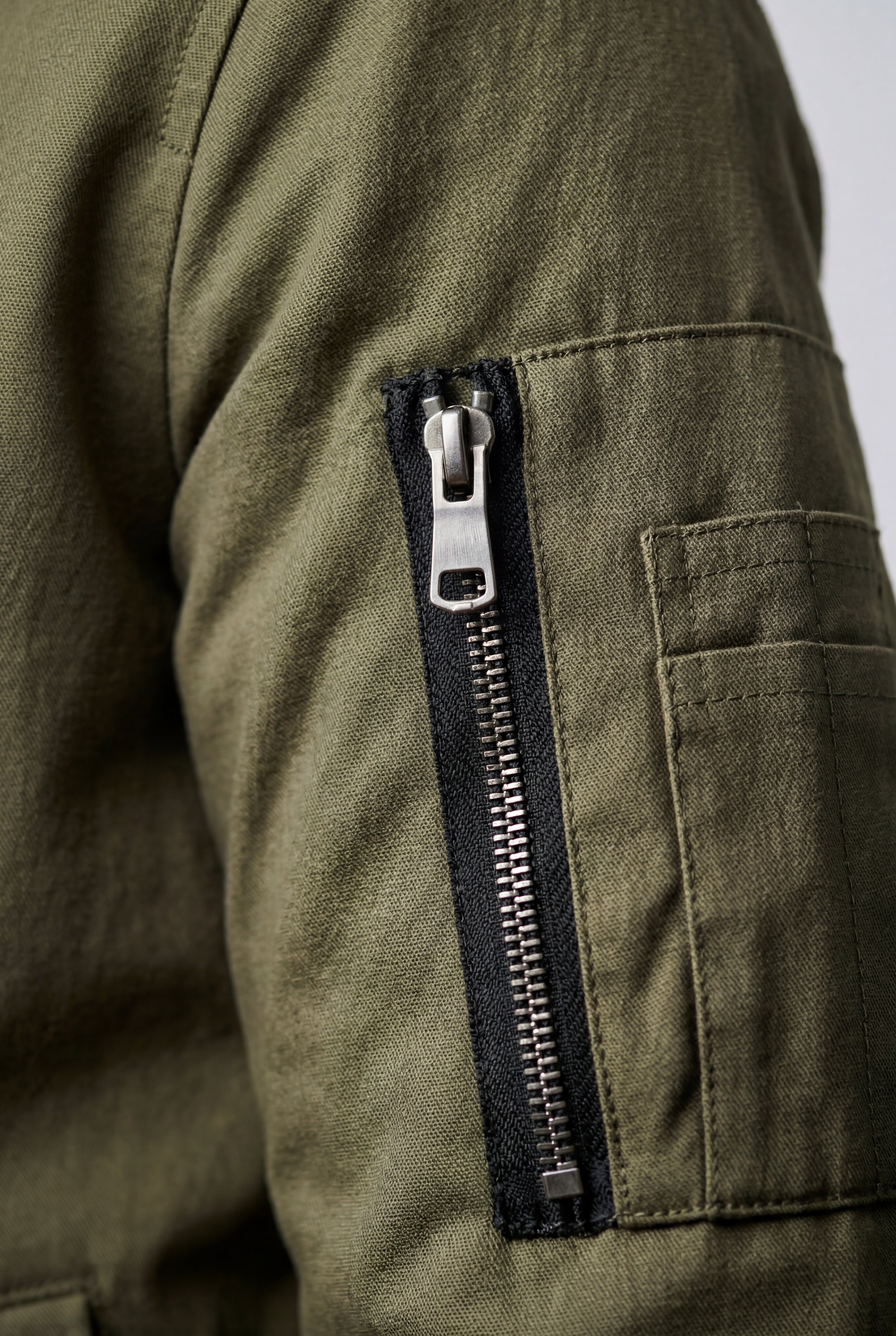 Zoyri | Modern Bomber Jacket