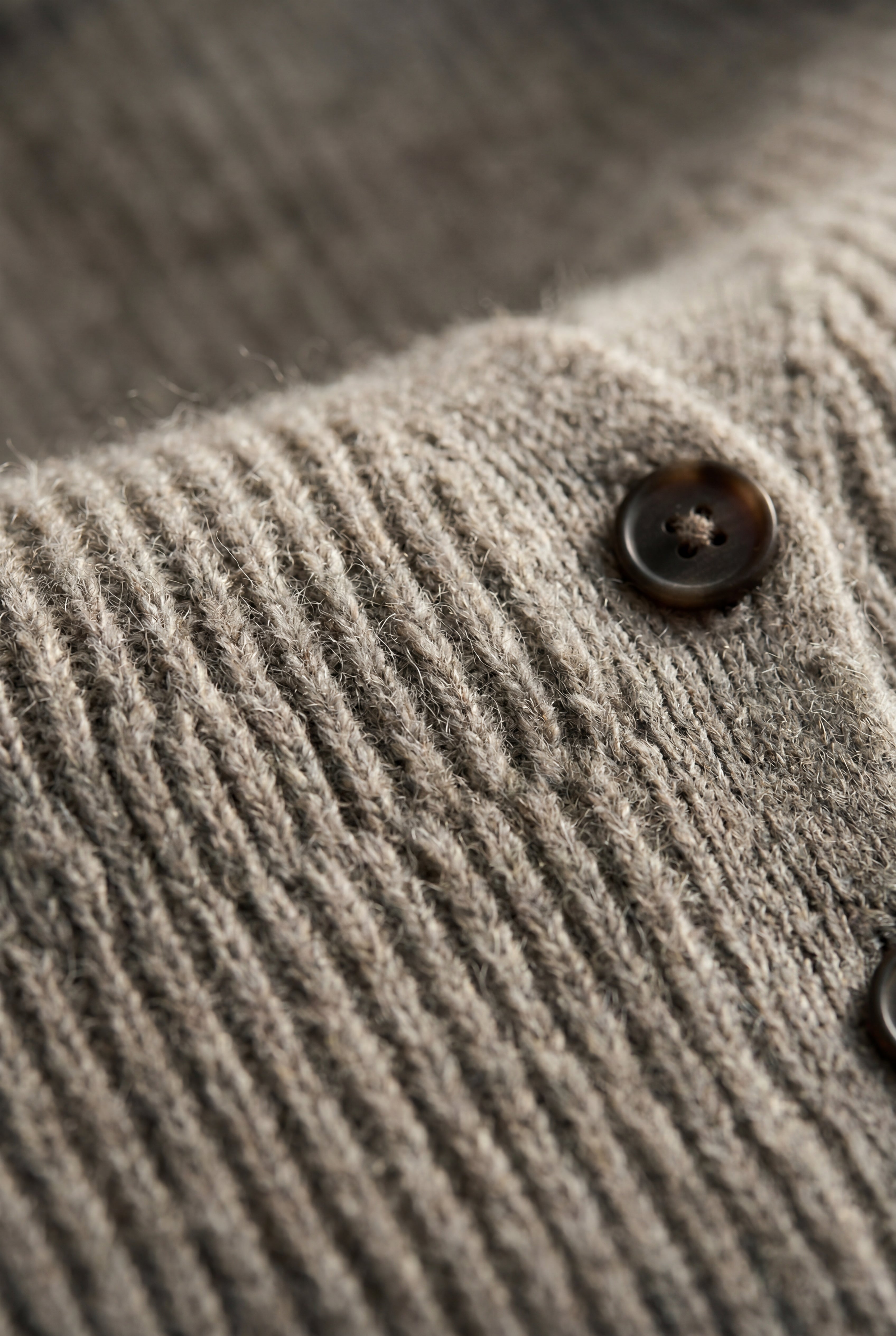 Zoyri | Ribbed Maxi Cardigan
