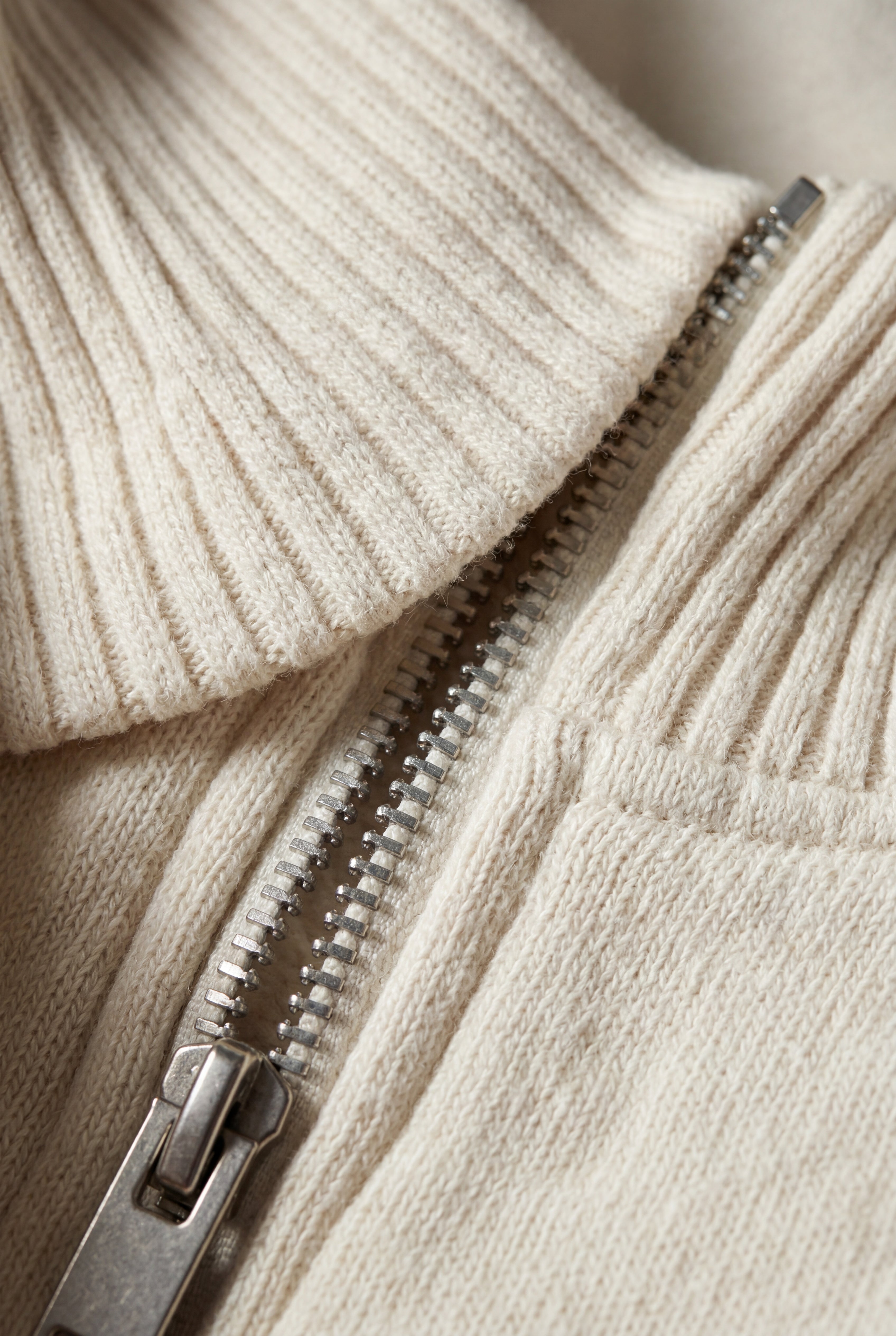 Zoyri | Quarter Zip Pullover