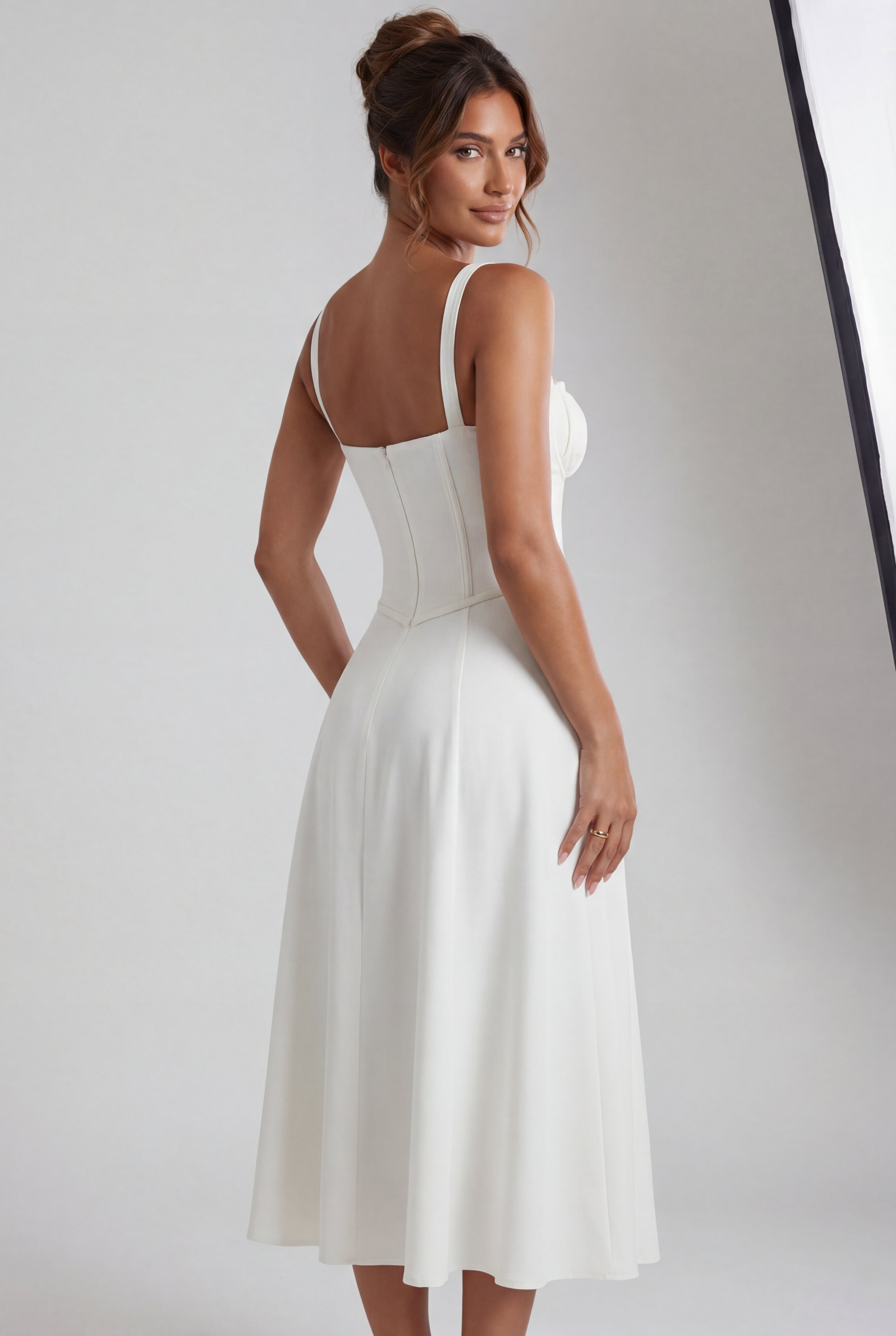 Zoyri | Sweetheart Corset Midi Dress