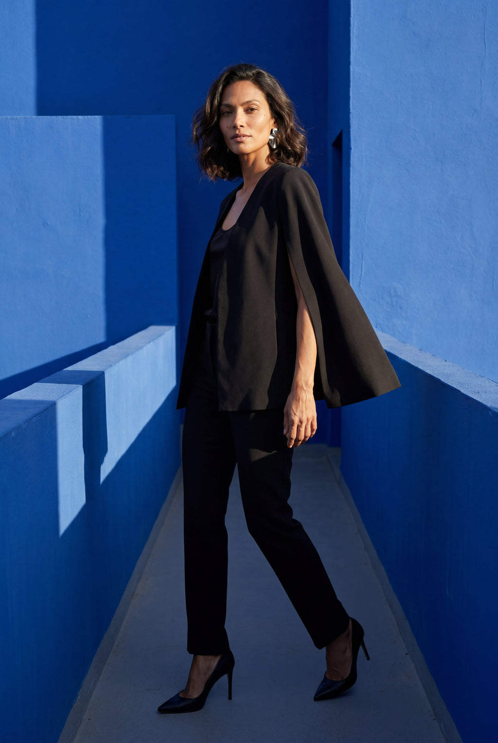 Zoyri | Modern Cape Blazer